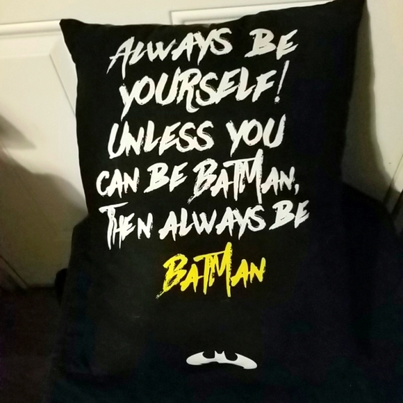 Handmade Batman pillow - Picture 2 of 2